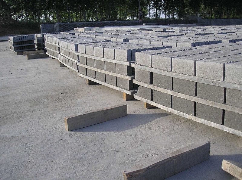 <a href=http://www.cnqzsy.com/zjtb/ target=_blank class=infotextkey>免燒磚機托板</a>